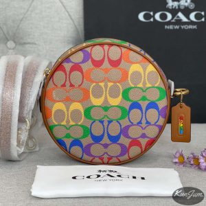 COACH (No.708)