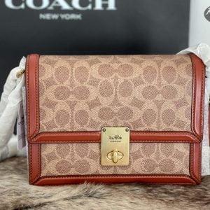 COACH (No.3492)