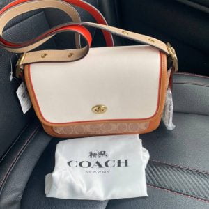 COACH (No.3690)