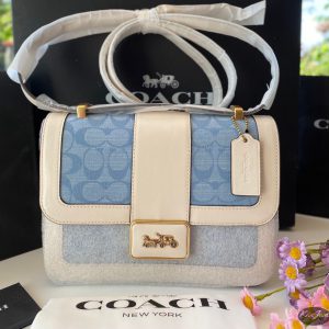 COACH (No.C4691)