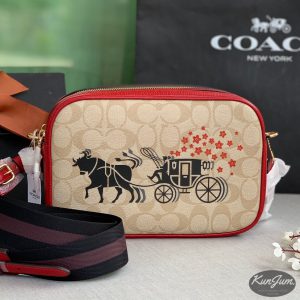 COACH (No.C2180)