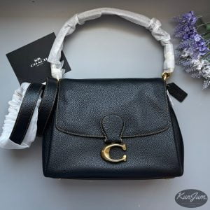 COACH (No.3954)