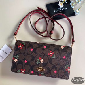 COACH (No.C7656)