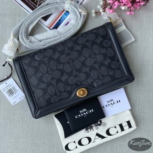 COACH (No.31070)