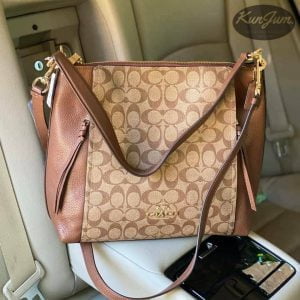 COACH (No.f79993)