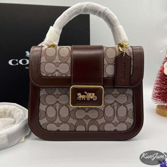COACH (No.C4822)