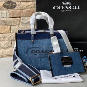 COACH (No.89163)