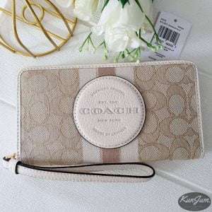 COACH (No.C9073)