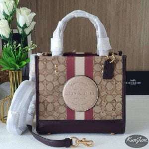 COACH (No.C8406)