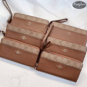 COACH (No.F76971)