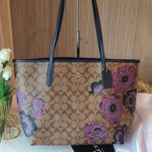COACH (No.5697)