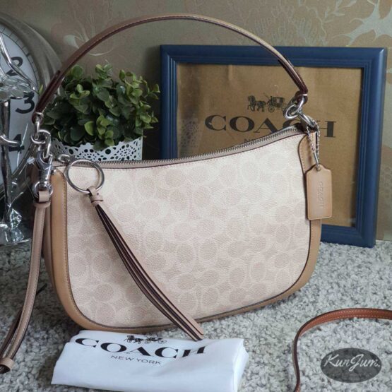 COACH (No.52577) - Image 2