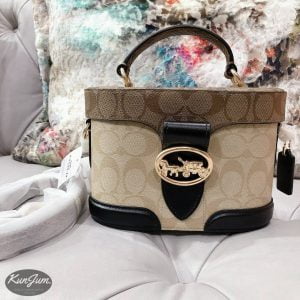 COACH (No.5504)