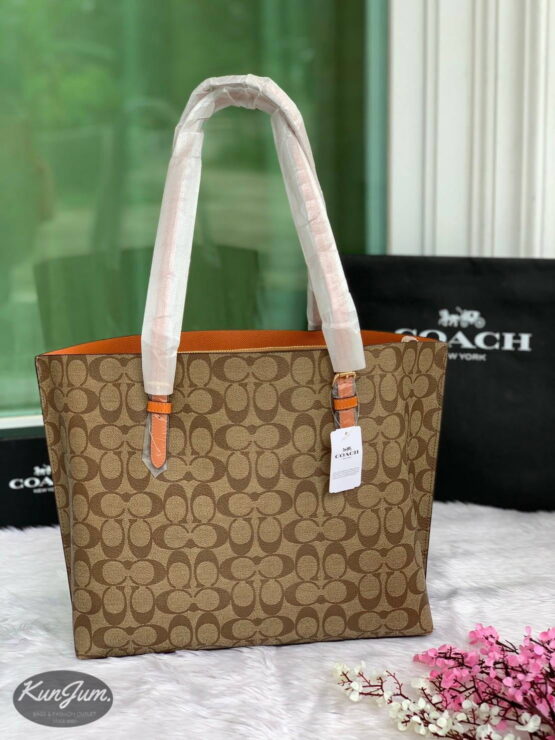COACH (No.1665) - Image 2