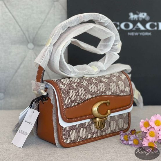 COACH (No.C7937) - Image 4