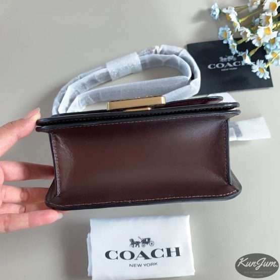 COACH (No.4616) - Image 4