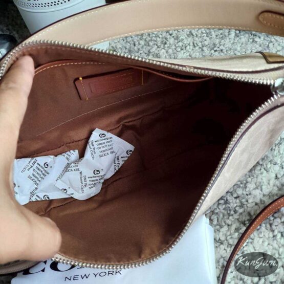 COACH (No.52577) - Image 4