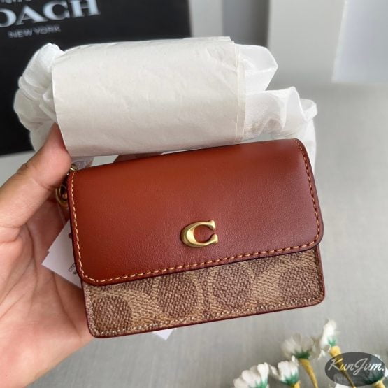 COACH (No.C7211)
