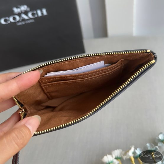 COACH (No.CH371) - Image 3