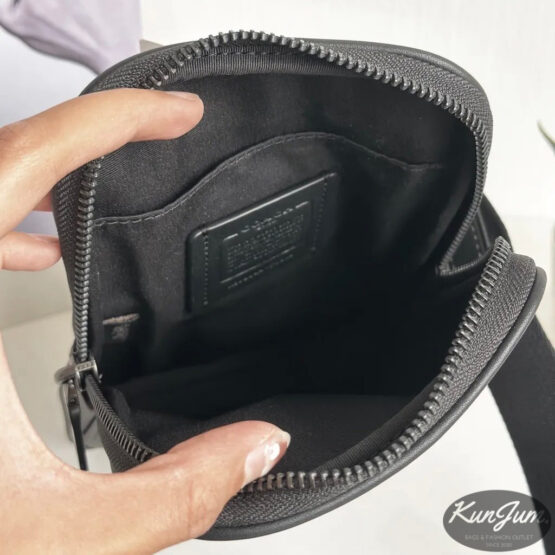 COACH (No.CO912) - Image 3
